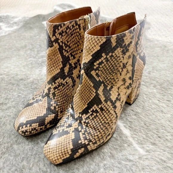 Franco Sarto Trudy Booties 8.5 - Picture 2 of 11